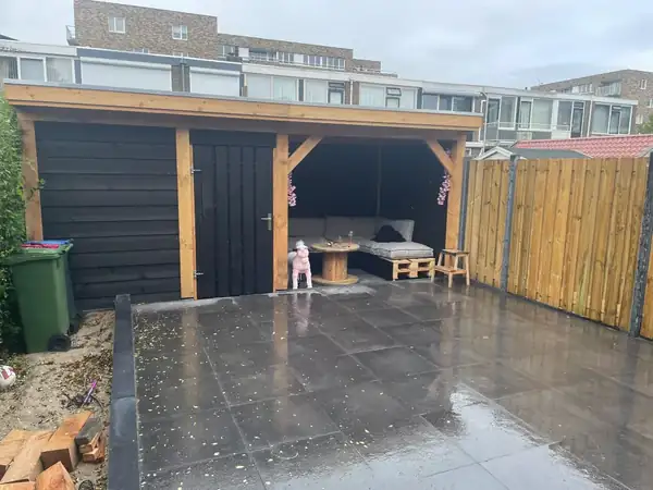 Project van Klusbedrijf Biever: houtbouw en overkappingen in Vlaardingen en omgeving